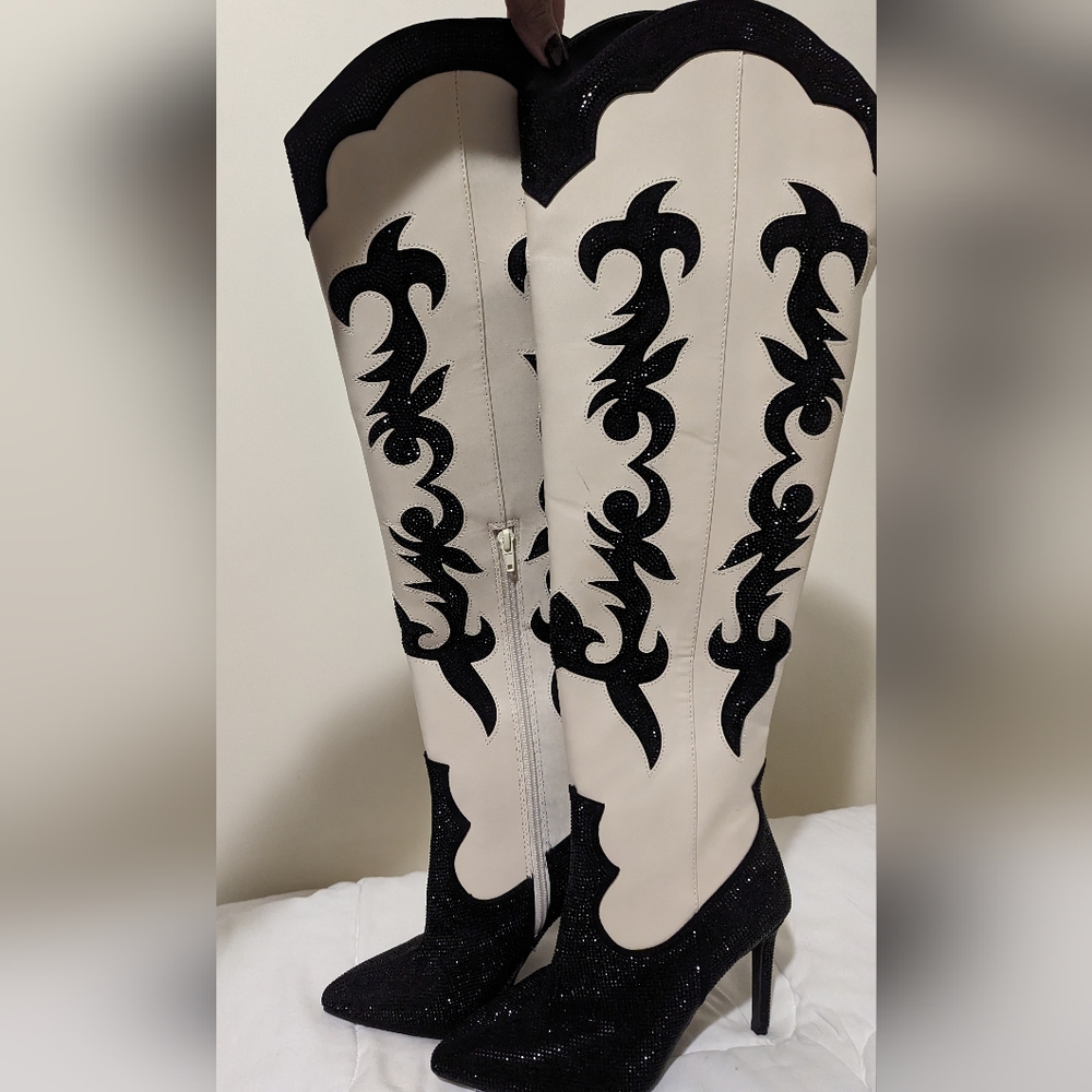 INC international concept Iresa Cowboy boots Bone /Black /Blind Size6M NEW NWOB - Picture 4 of 7
